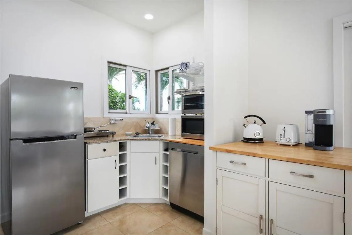 Villa Puuwai Alii Estate à Kailua-Kona Hébergement de vacances