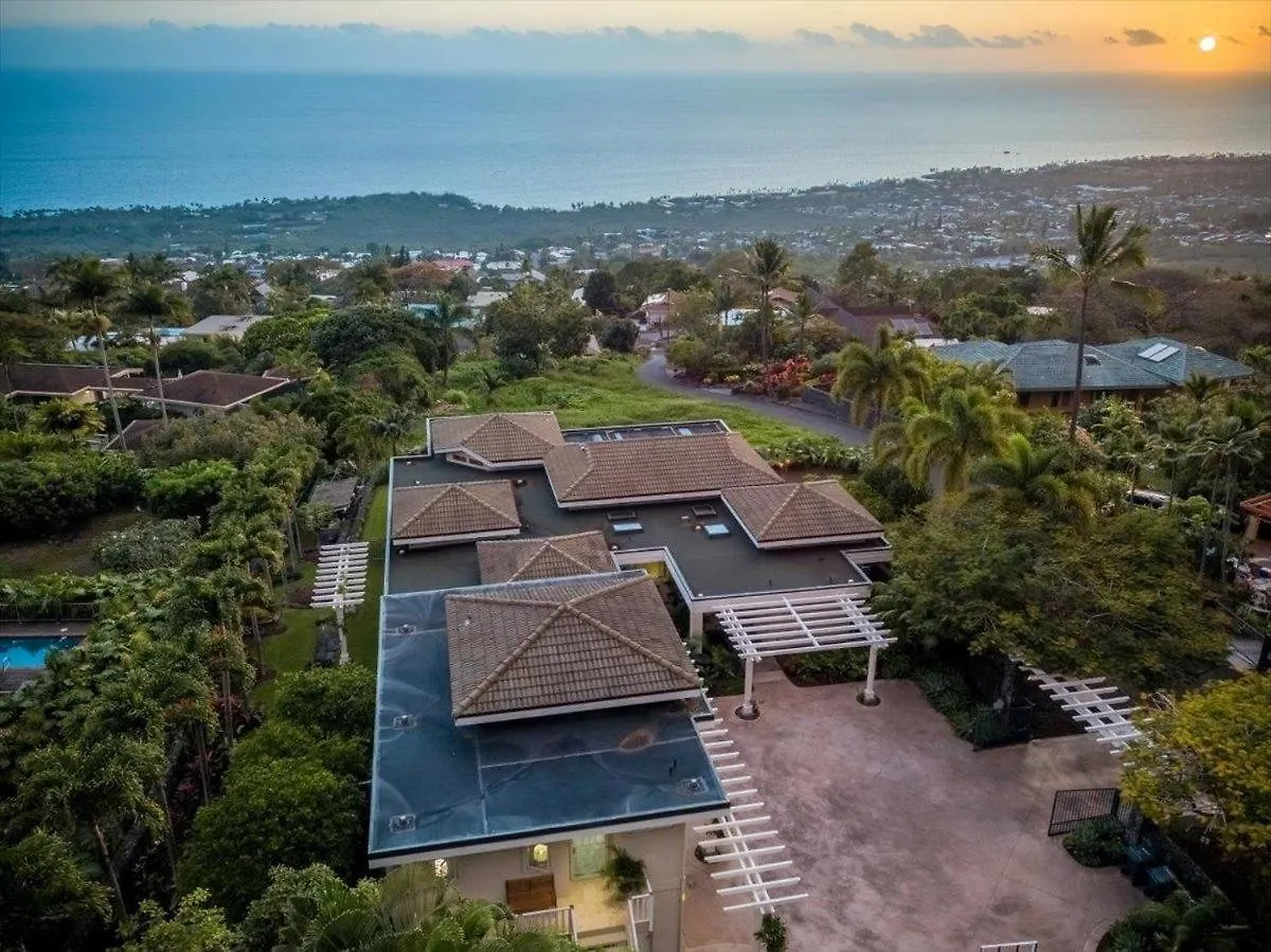 Villa Puuwai Alii Estate à Kailua-Kona Hébergement de vacances